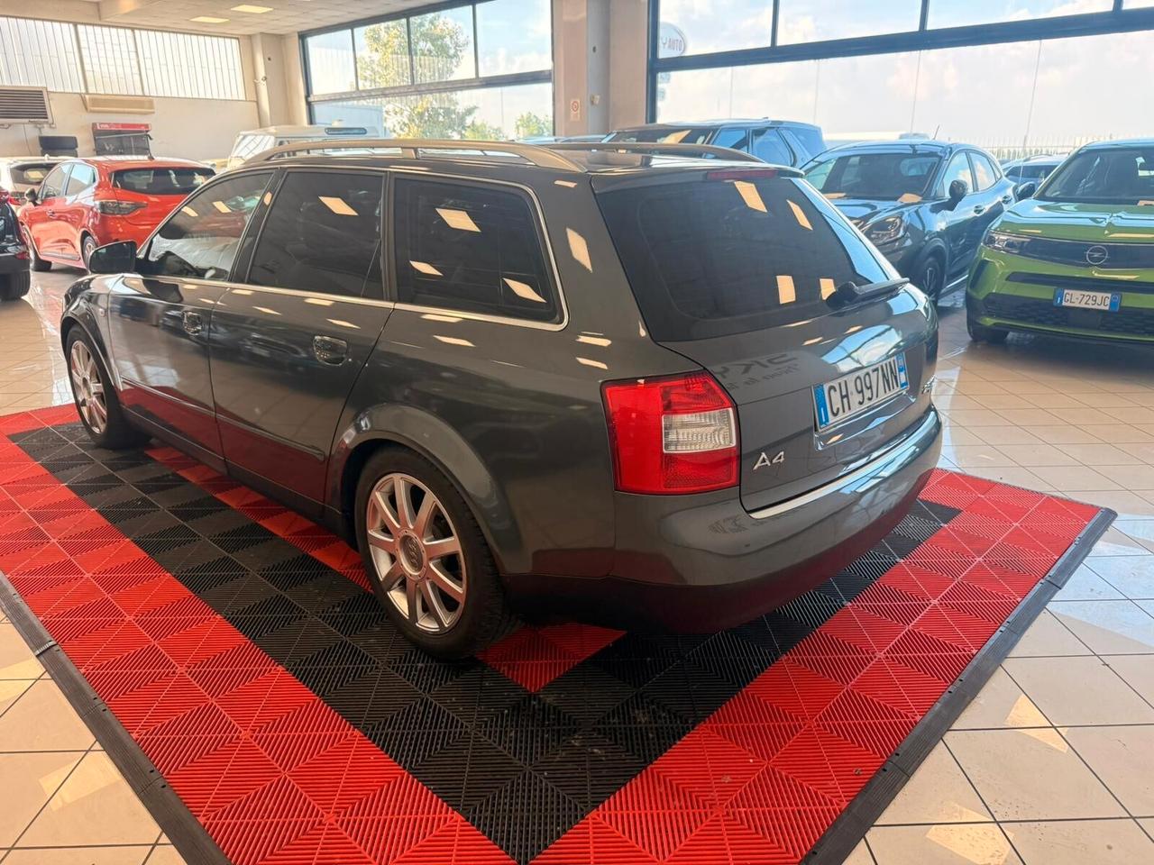 Audi A4 2.5 V6 TDI/180 CV quattro scritta ASI