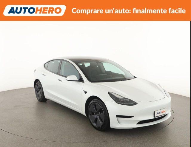 TESLA Model 3 RWD