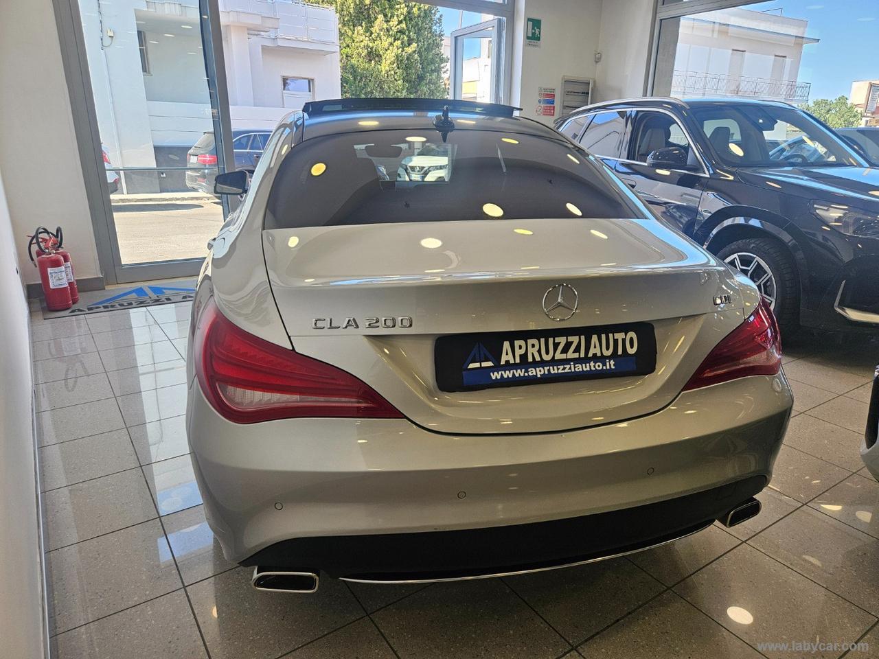 MERCEDES-BENZ CLA 200 CDI Premium