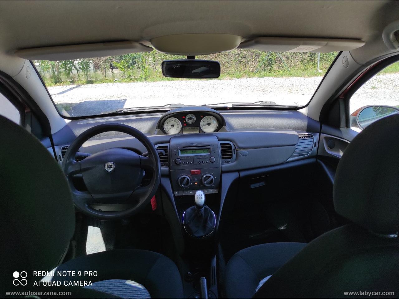 LANCIA Ypsilon 1.2 16V Argento ADATTA A NEOPATENTATI