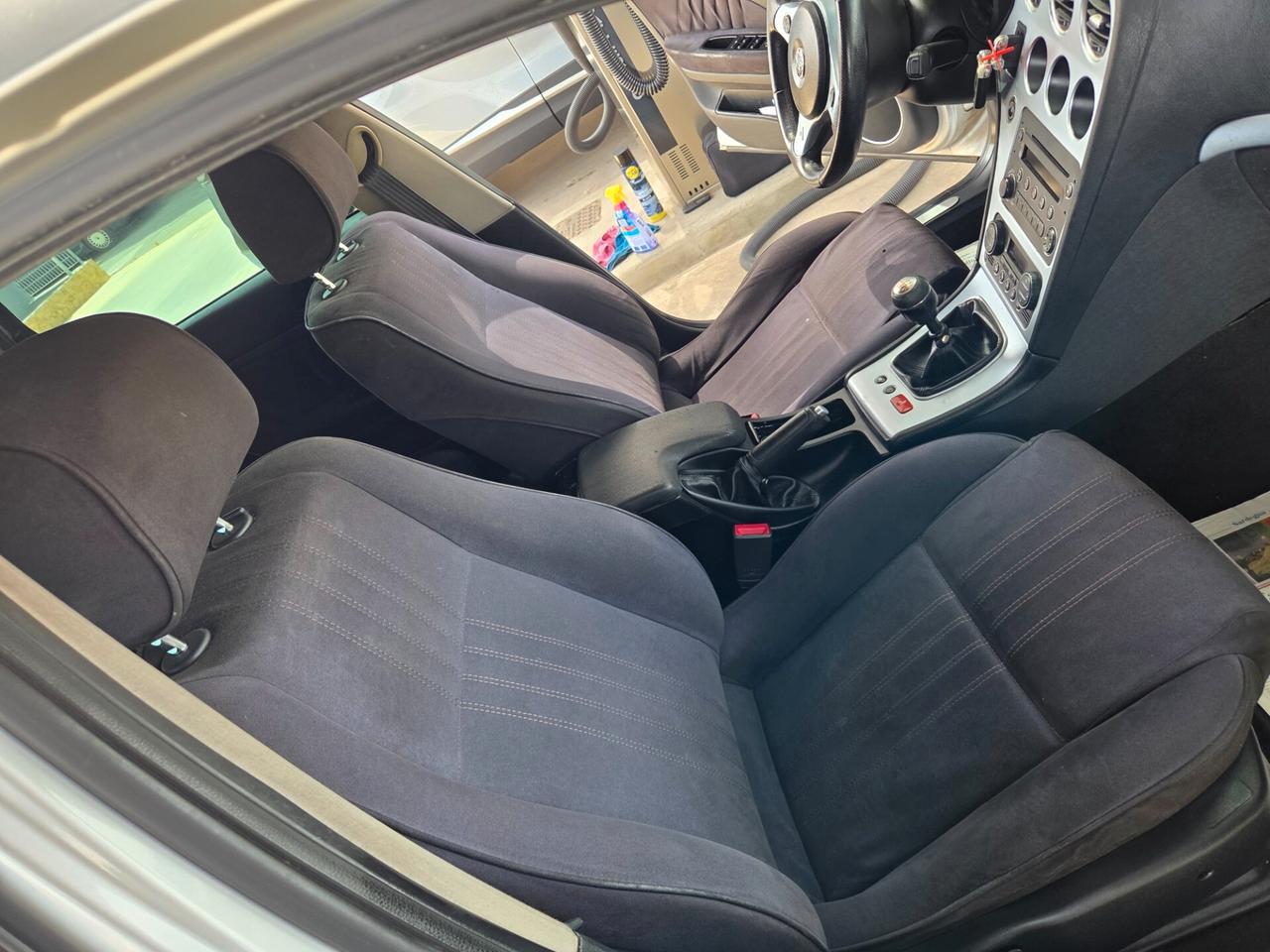 Alfa Romeo 159 1.9 JTDm Sportwagon Distinctive 2008