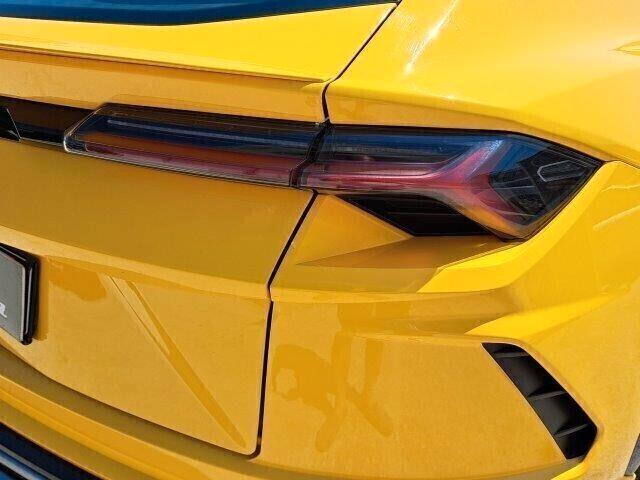 LAMBORGHINI URUS 4.0 V8 BI-TURBO “FULL OPTIONAL”