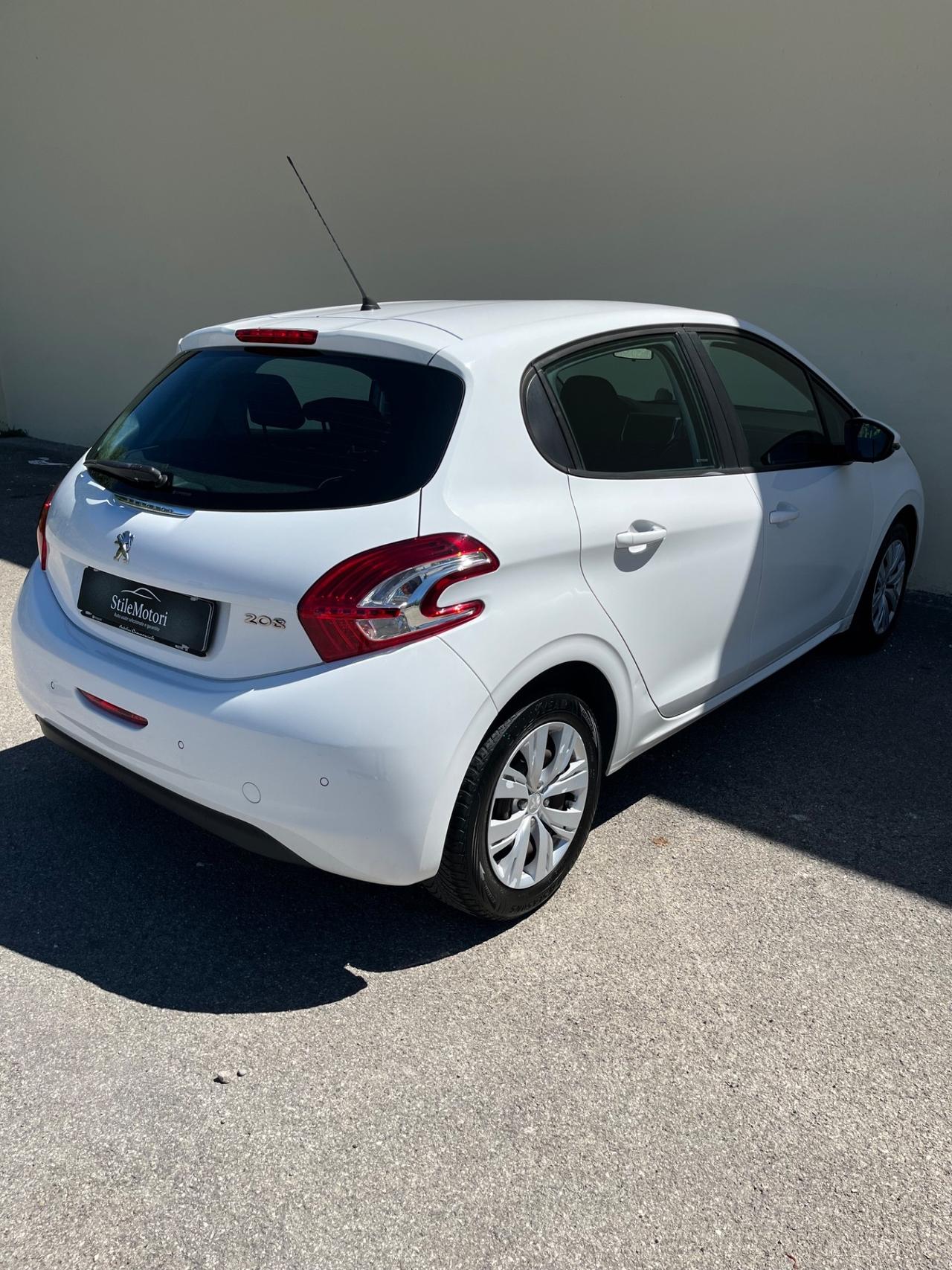 Peugeot 208 1.2 VTi 82 CV 5 porte Access