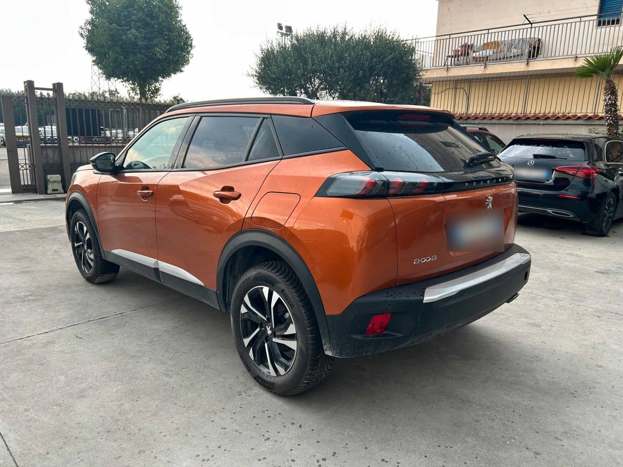 Peugeot 2008 1.5 HDi 130cv EAT8 2022 Motore ?