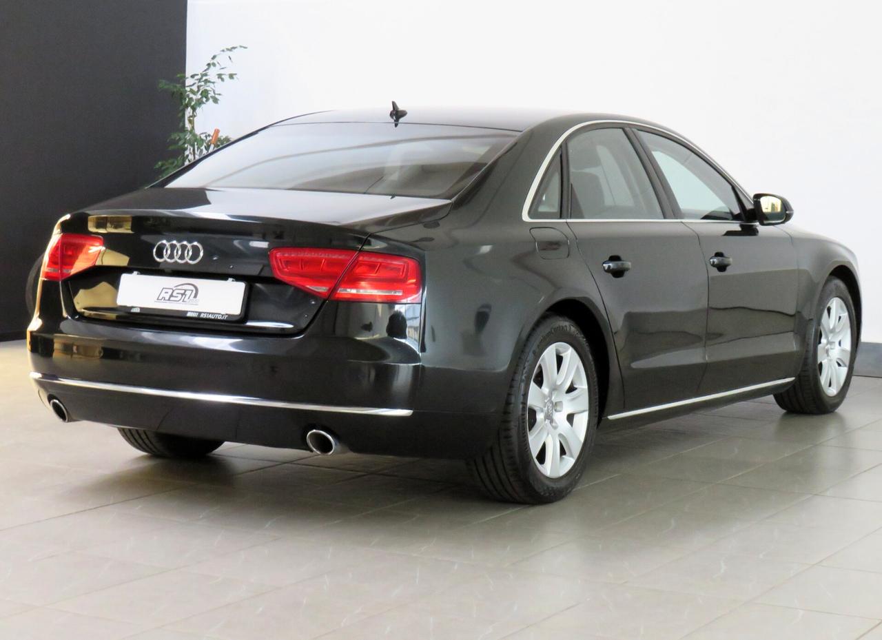 Audi A8 3.0 TDI 250 CV quattro tiptronic
