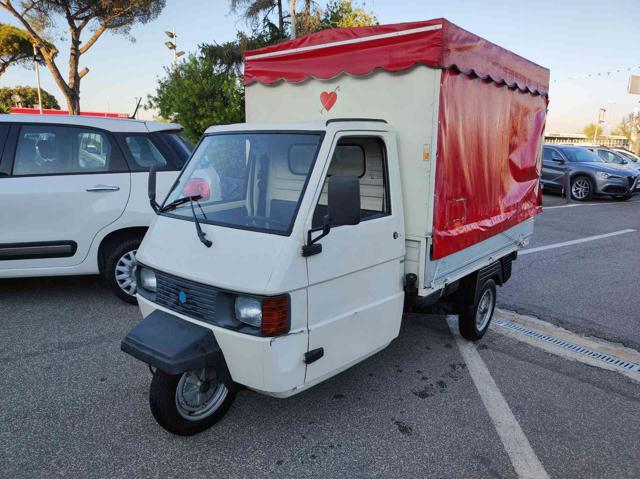 PIAGGIO Ape apecar diesel 400 allestimento negozio km 14000