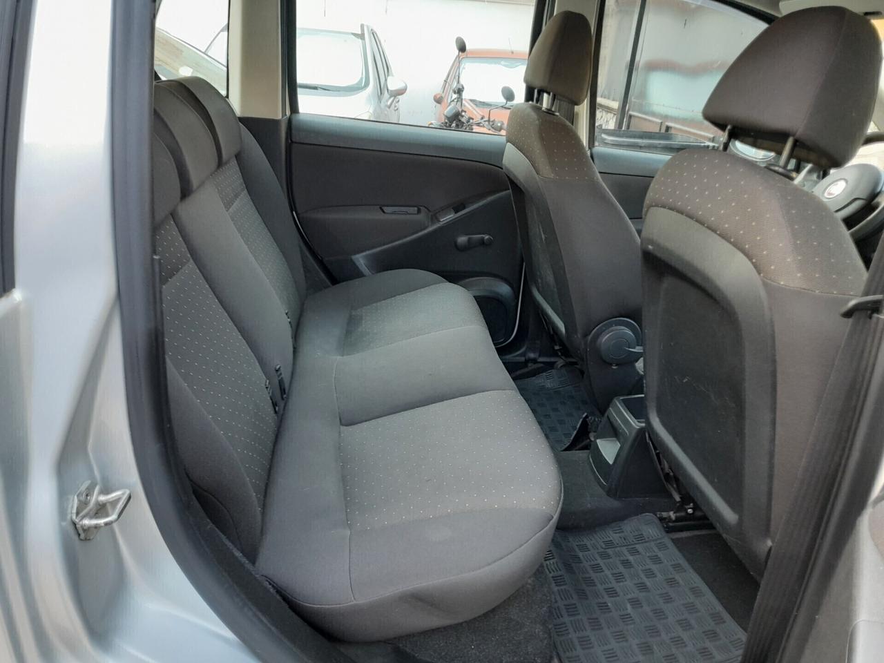 Fiat Idea 1.4 S&S Dynamic