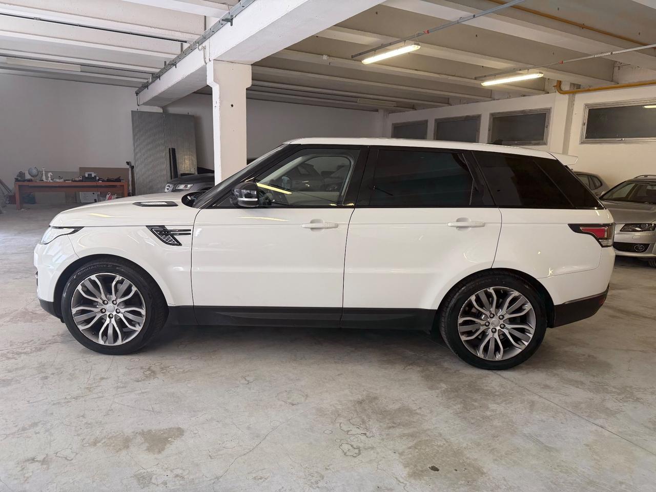 Land Rover Range Sport 3.0 TDV6 HSE Dynamic