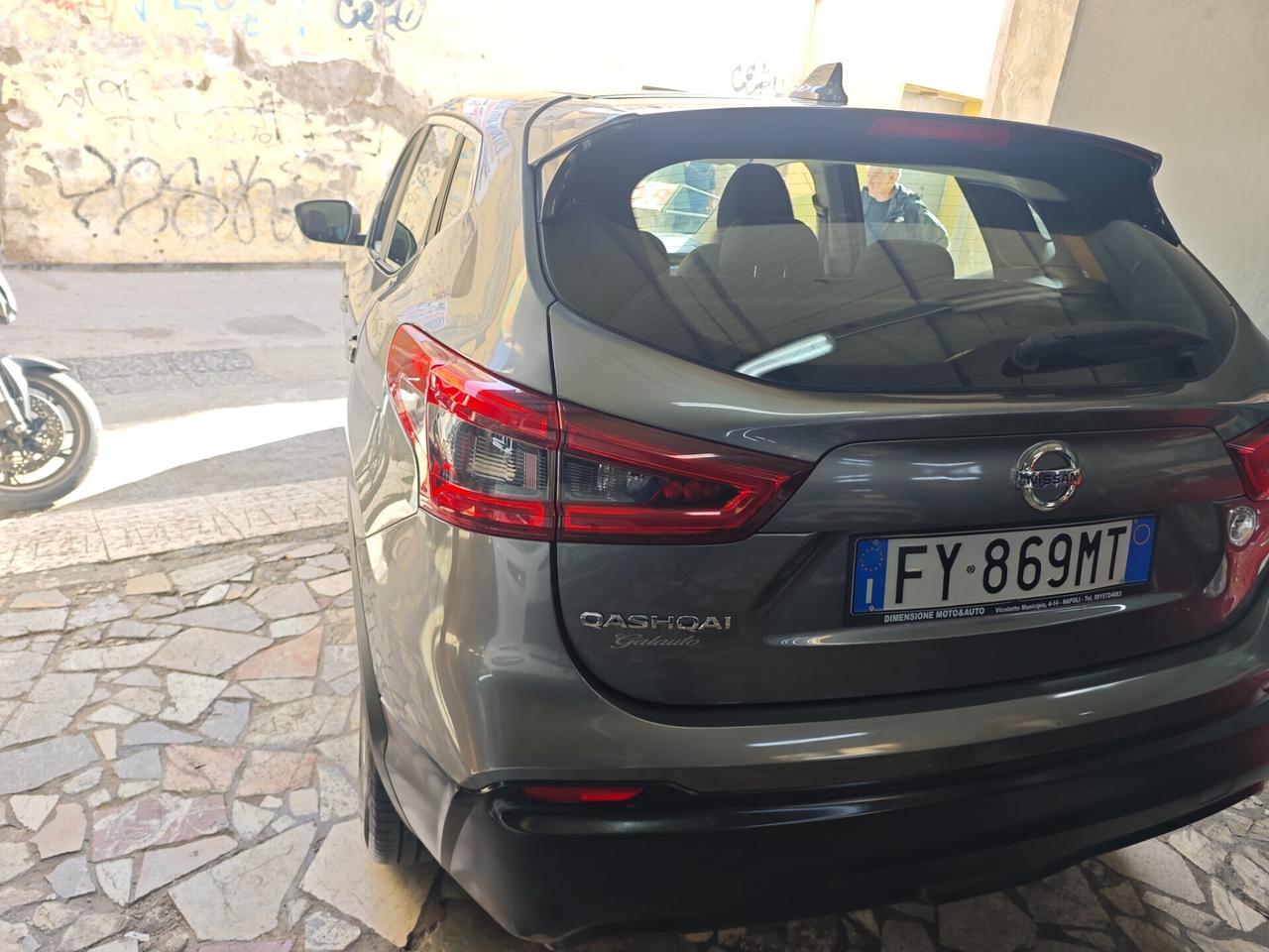 Nissan Qashqai 1.3 DIG-T 140 CV Business