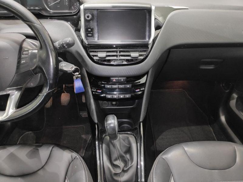 Peugeot 2008 BlueHDi 100 Allure*DIESEL*