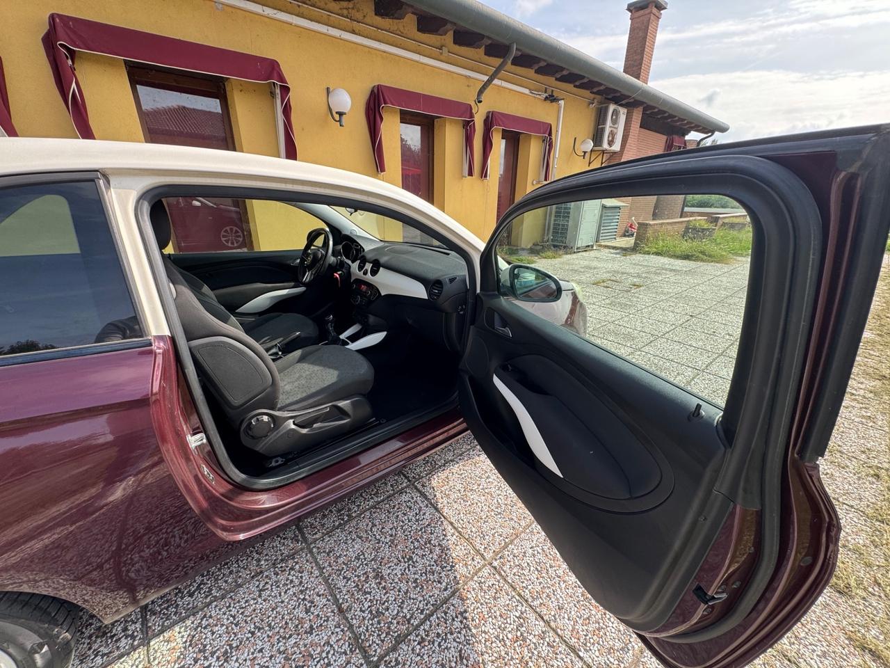 Opel Adam 1.2 70 CV Jam GPL