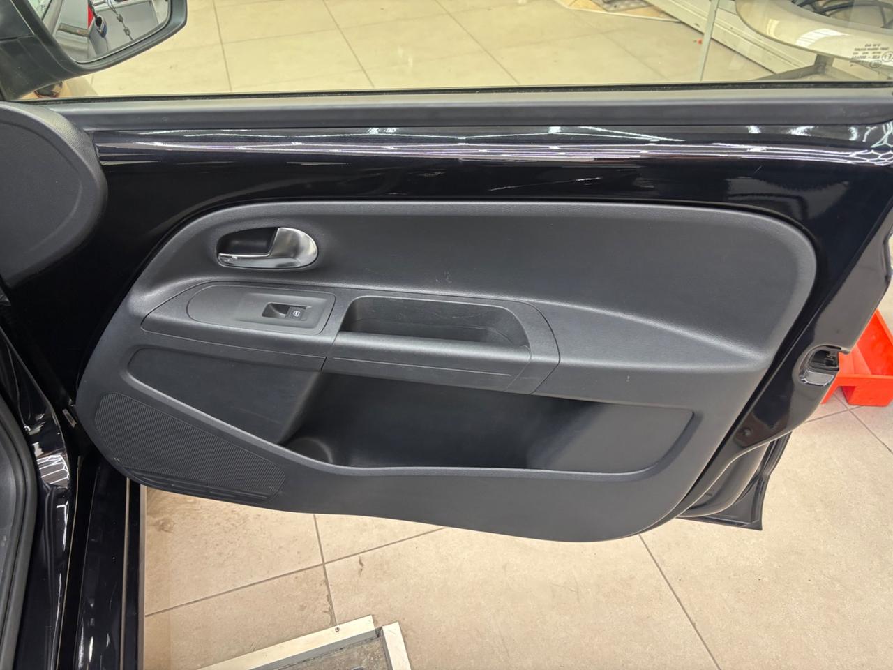 Volkswagen up! 1.0 5p. eco take BlueMotion Technology