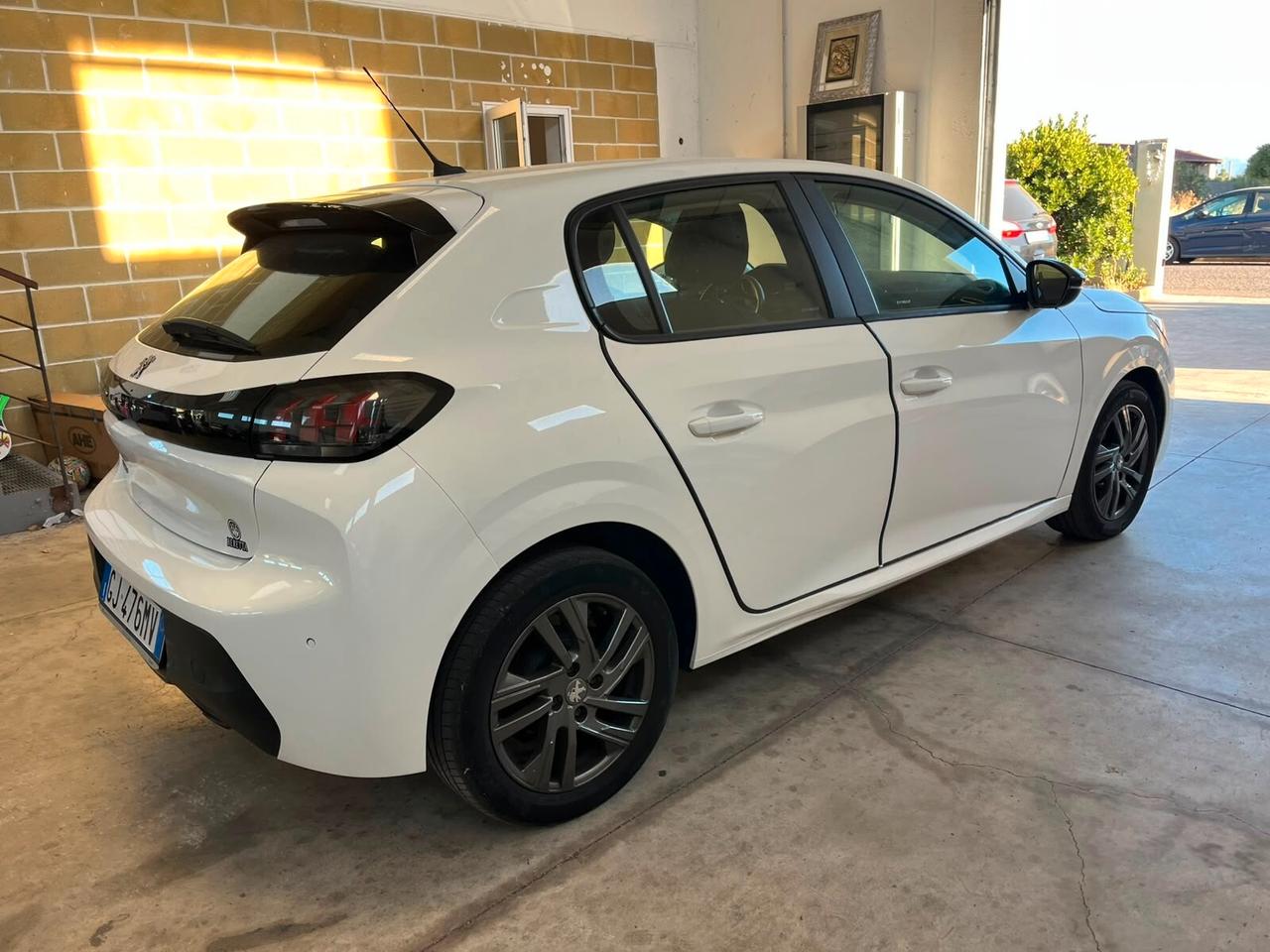 Peugeot 208 PureTech 100 Stop&Start 5 porte Allure