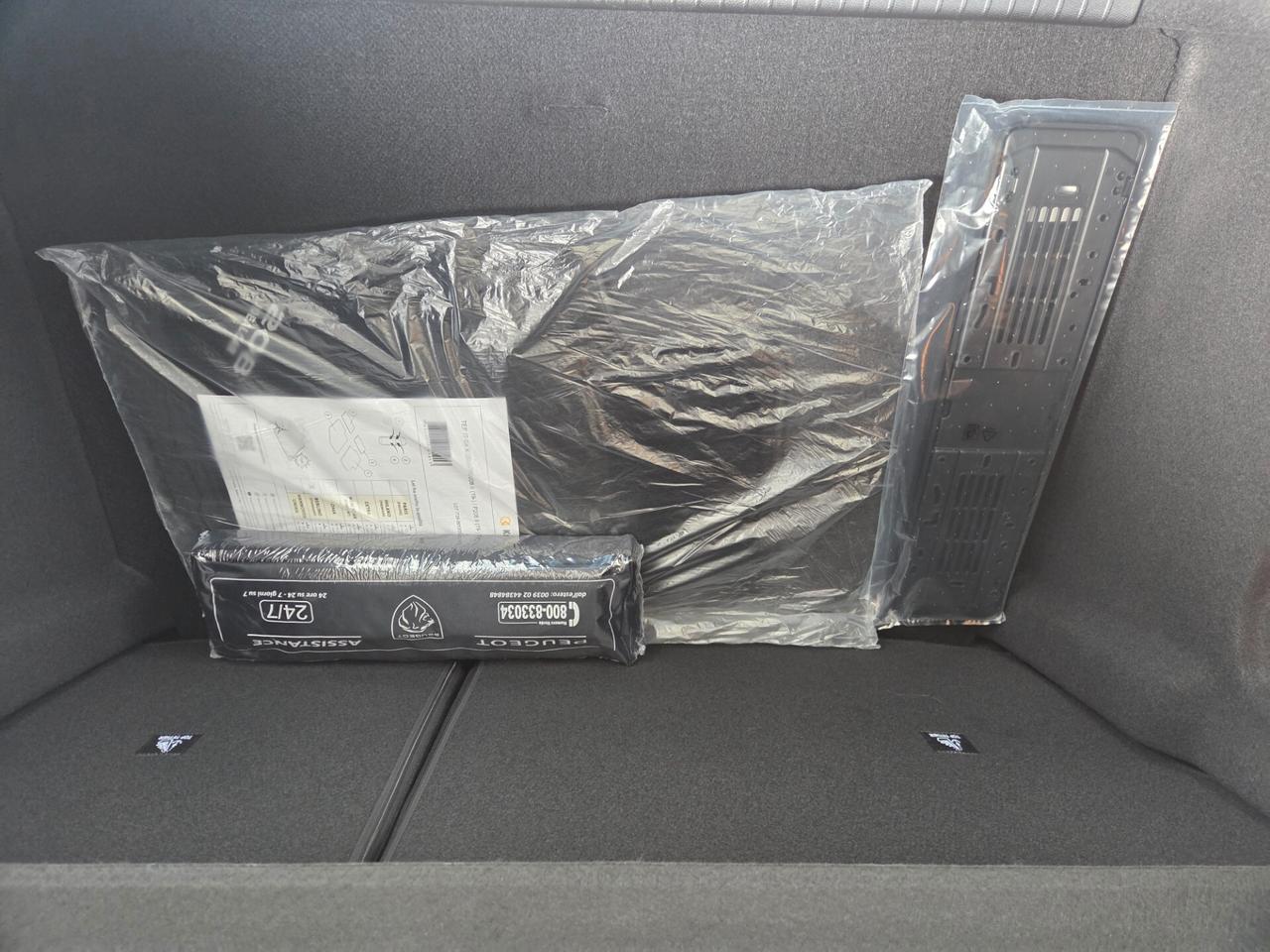 Peugeot 208 ALLURE 100 CV KM/0 NESSUN OBBLIGO FINANZIARIO !!