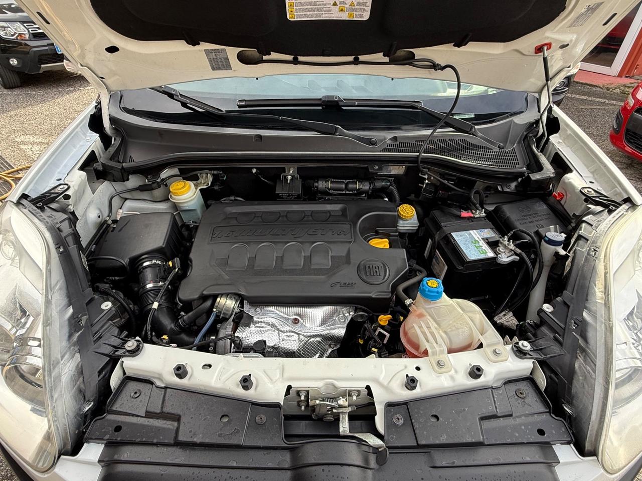 Doblò 1.6 MJT /( 80 mila ) UNIPRO/RATE/5 POSTI/PERMUTE