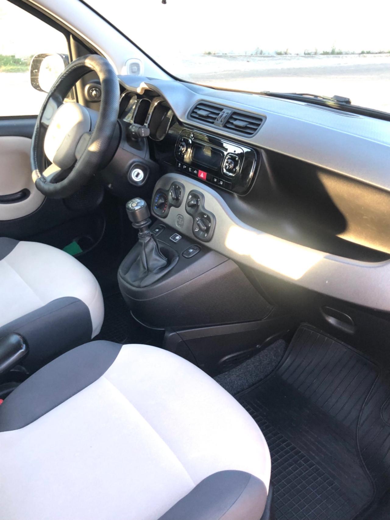 Fiat Panda lounge 1.2/ 51kw 69cv GPL