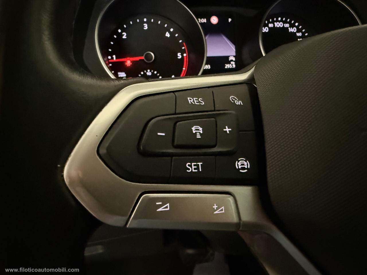 VOLKSWAGEN Tiguan 2.0 TDI 150CV SCR DSG Life FARI FULL LED - CONDIZIONI ECCELLENTI