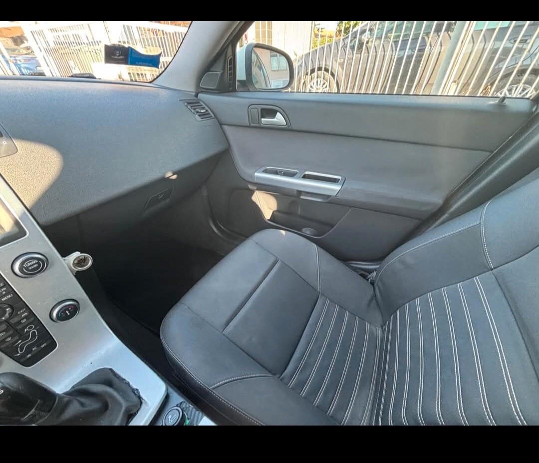 Volvo V50 D2 POLAR