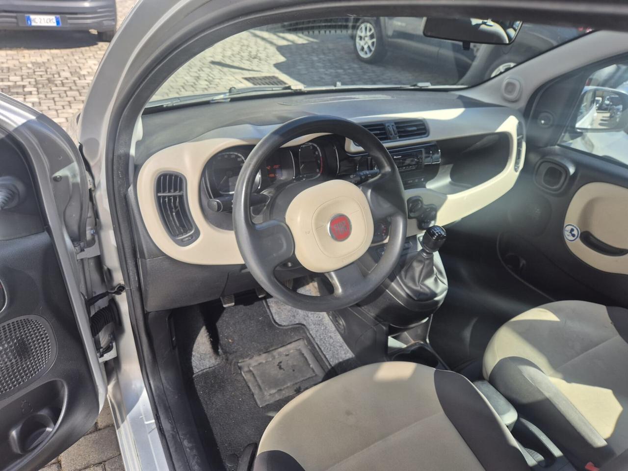 Fiat Panda 0.9 TwinAir Turbo Natural Power Lounge