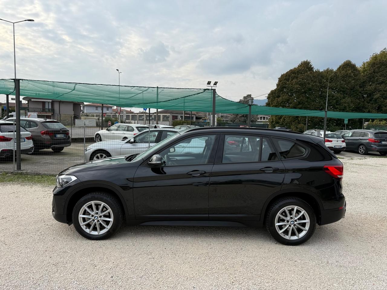 Bmw X1 sDrive18d xLine Restyling *Navi*Led Euro6d