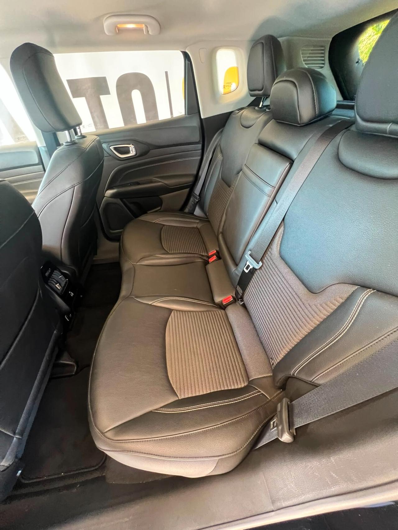 Jeep Compass 1.6 Multijet II 2WD Night Eagle