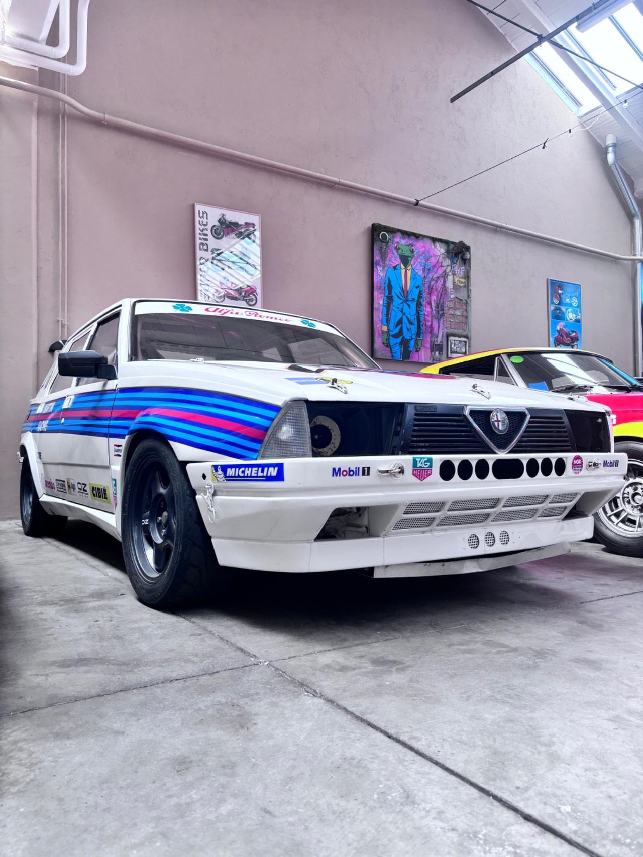 Alfa Romeo 75 V6 Pronto Pista
