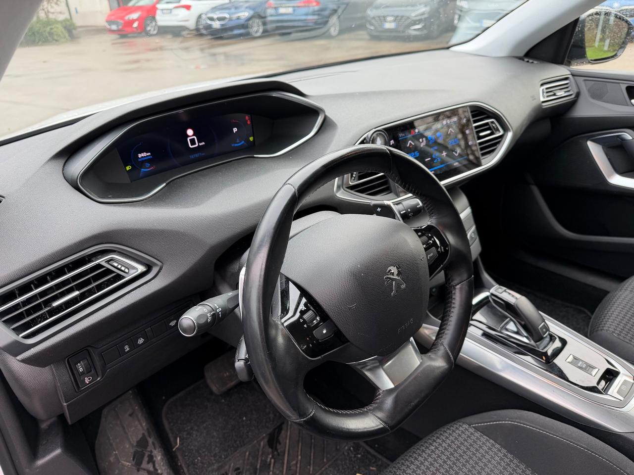 Peugeot 308 BlueHDi 130 S&S SW Allure