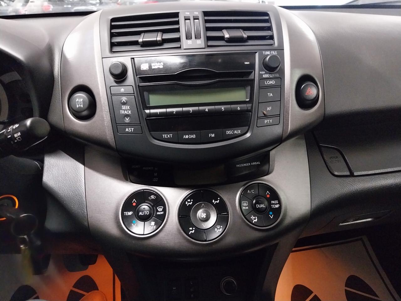 Toyota RAV 4 RAV4 2.2 D-4D 150 CV DPF Exclusive