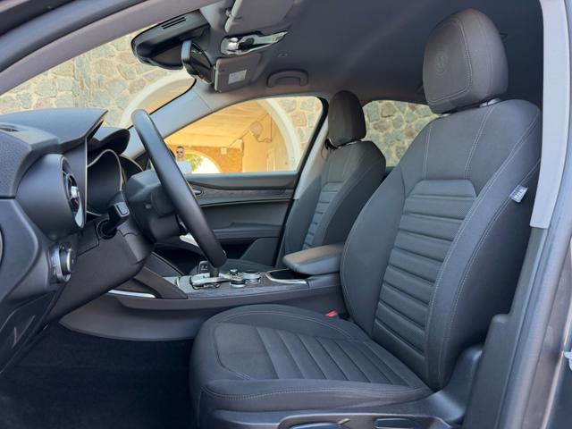ALFA ROMEO Stelvio 160CV+RETROCAMERA+2PDC+PACK BLACK