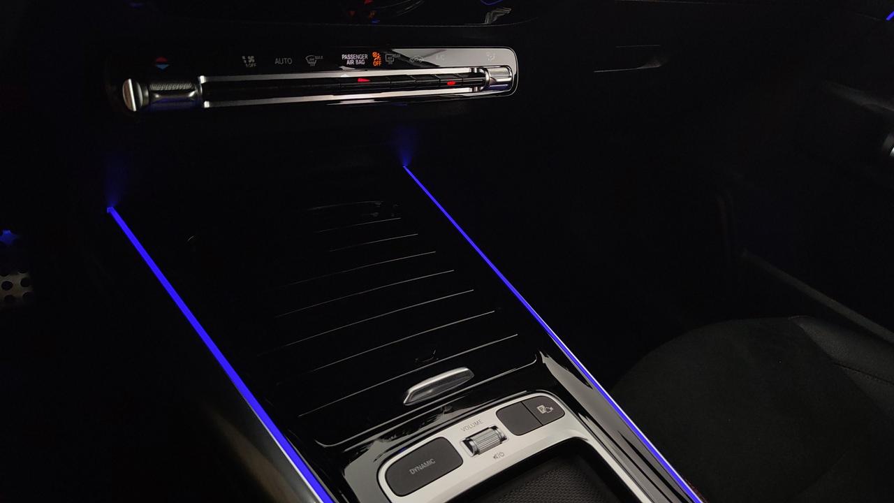 Mercedes-Benz GLA 180 AMG Line Advanced Plus auto