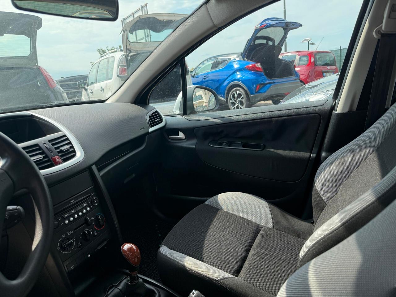 Peugeot 207 1.4 GPL Neopatentati