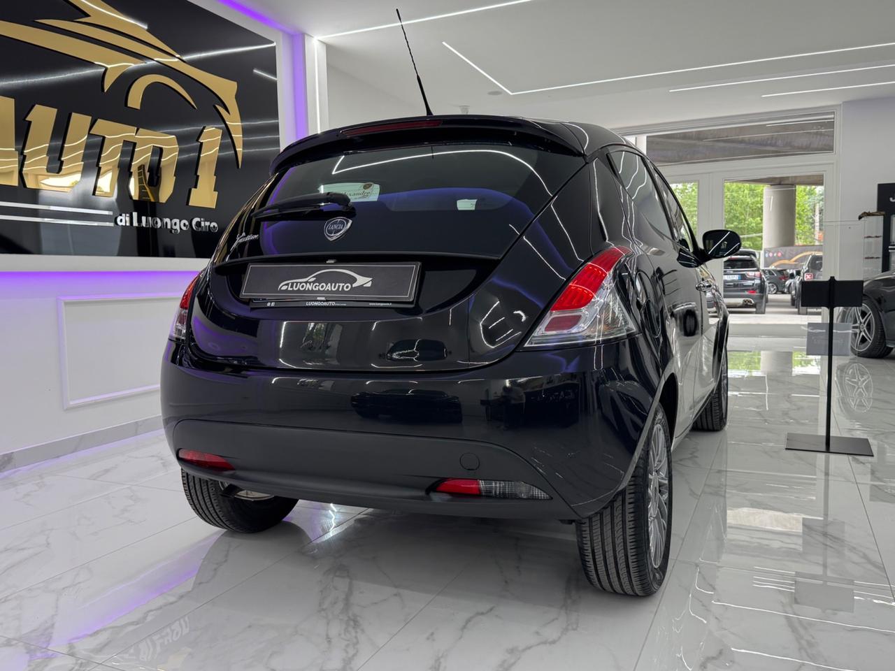 Lancia Ypsilon 1.2 GPL Ecochic Gold Full Opt