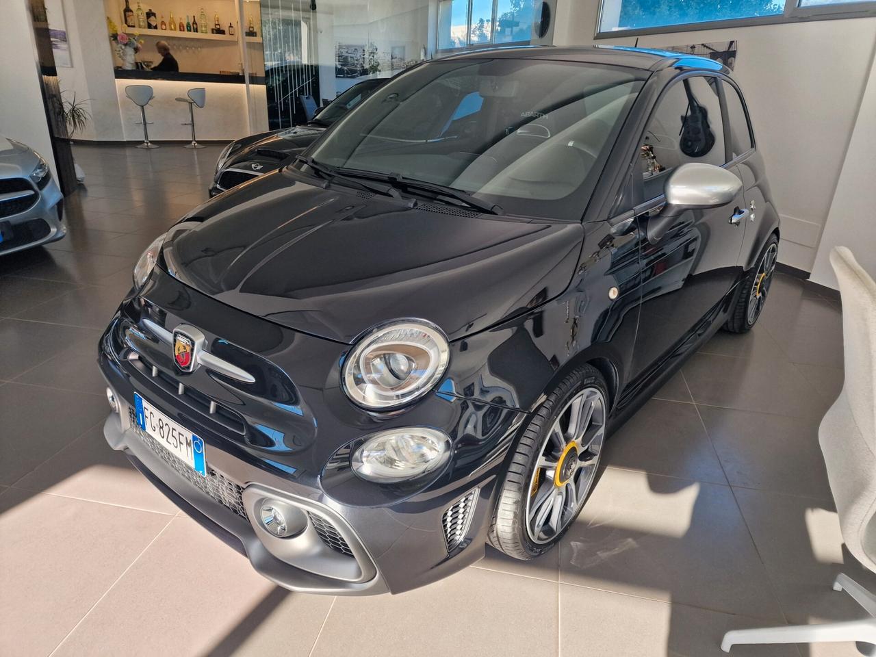 Abarth 595 1.4 Turbo T-Jet 165 CV Turismo
