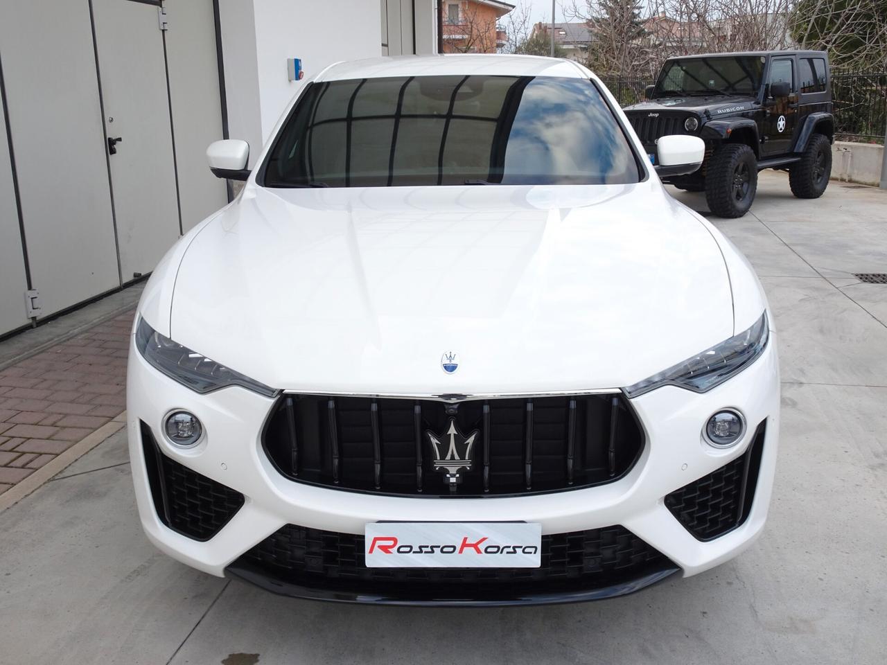 MASERATI Levante GT 2.0 Turbo 330cv PACK SPORT