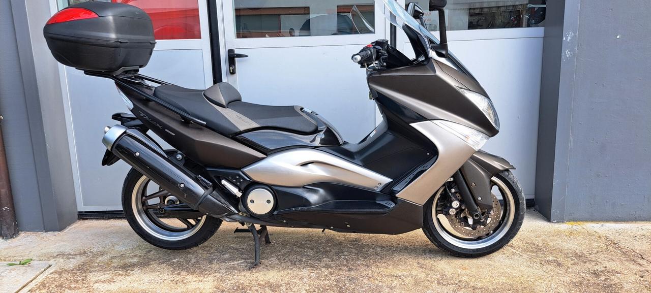 Yamaha T Max