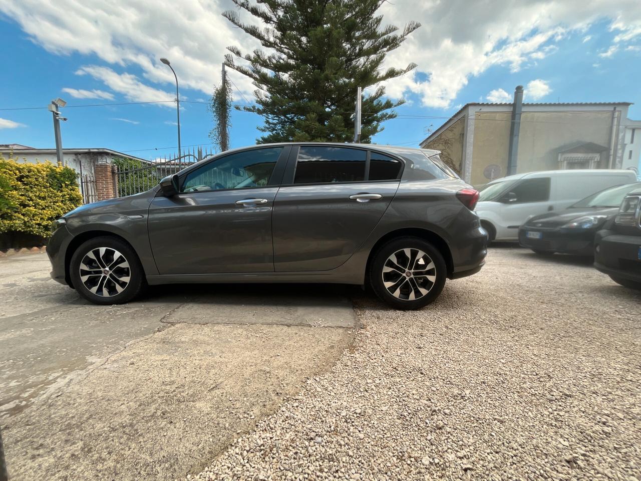 Fiat Tipo 1.6 RESTYLING 5P 2023