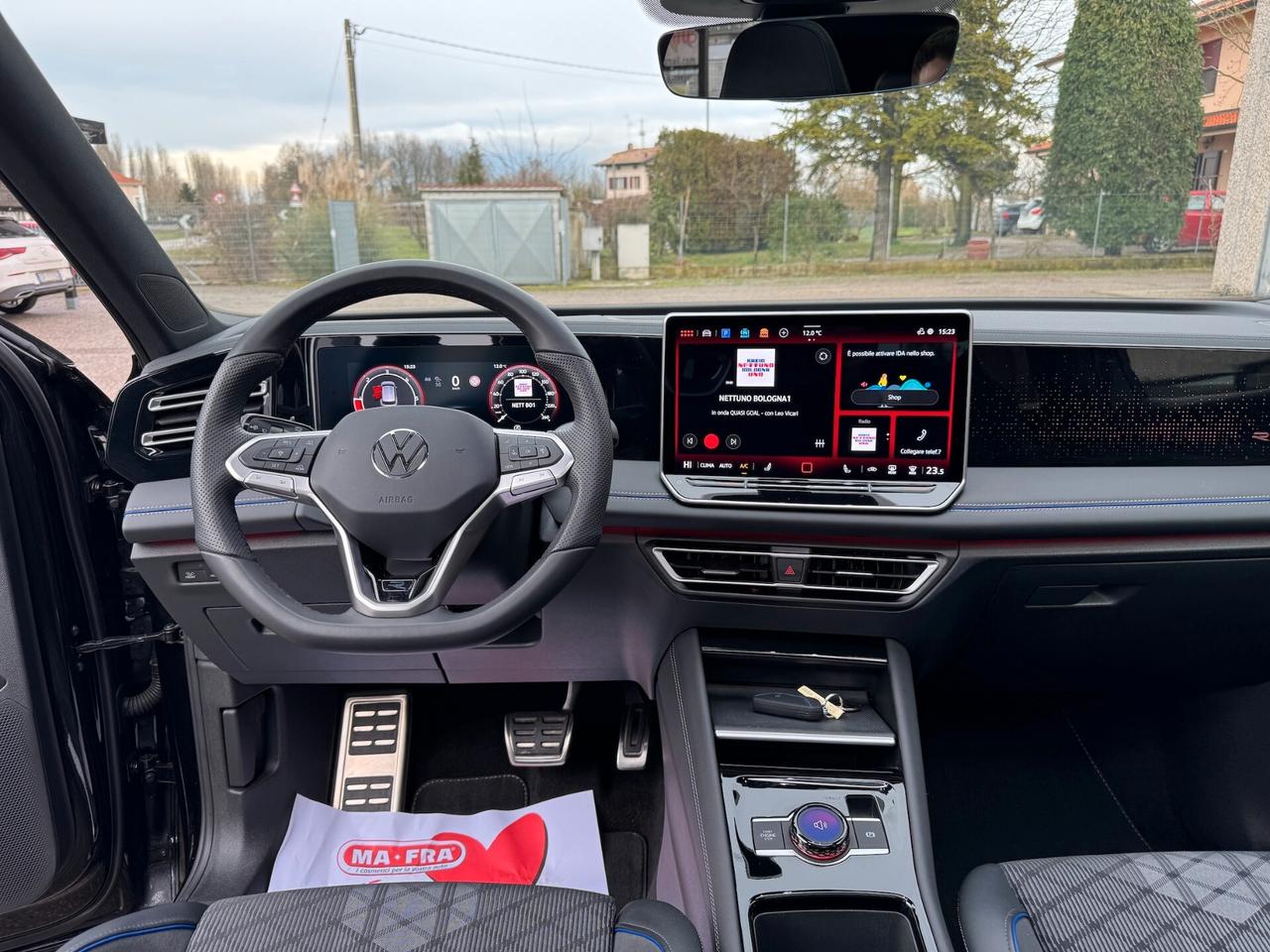 Volkswagen Tiguan 2.0 TDI 150 CV DSG R-Line plus GARANZIA VOLKSWAGEN