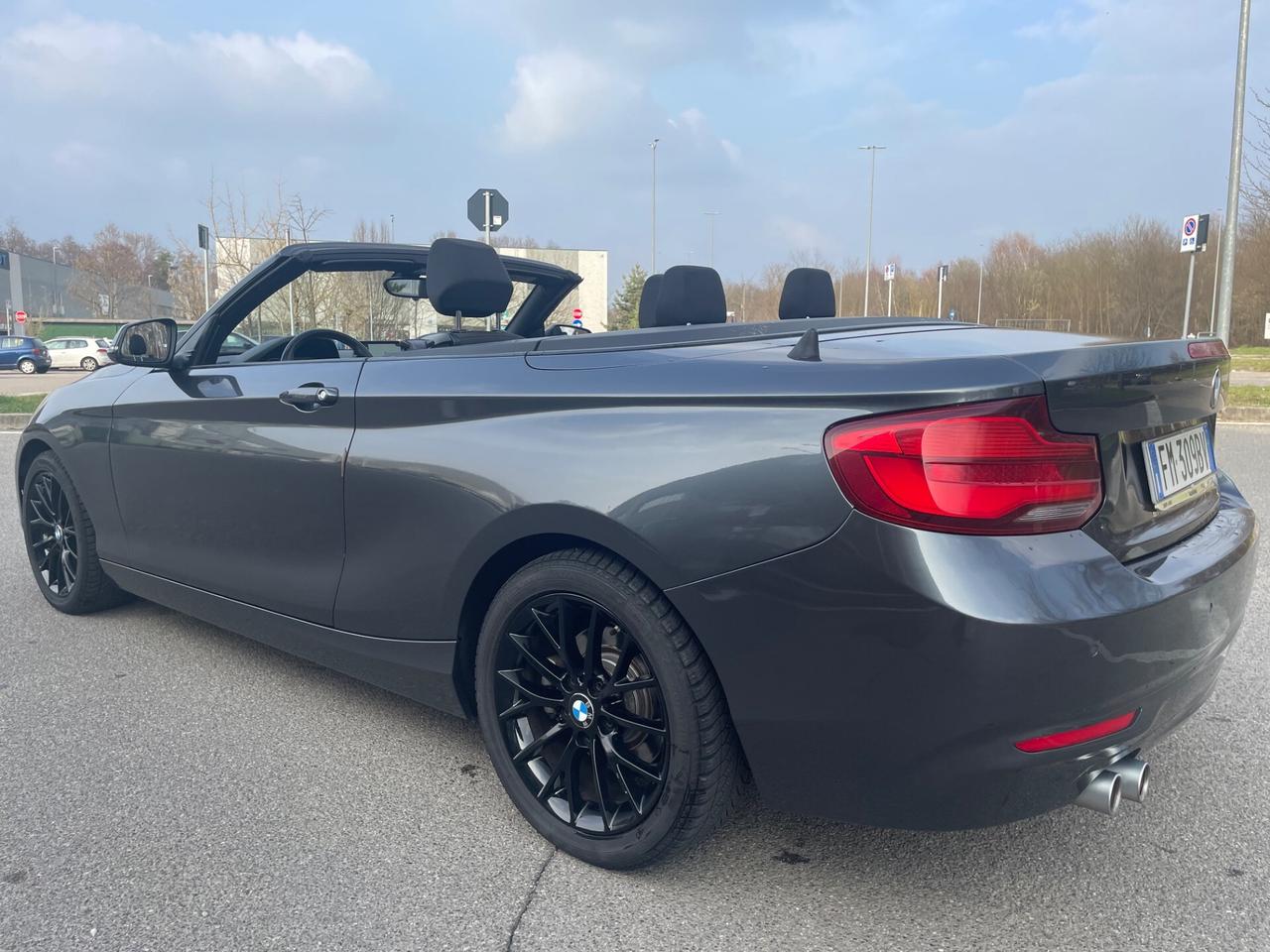 Bmw 220 220i Cabrio*Automatik*Navi*Tutti Taglindi BMW*