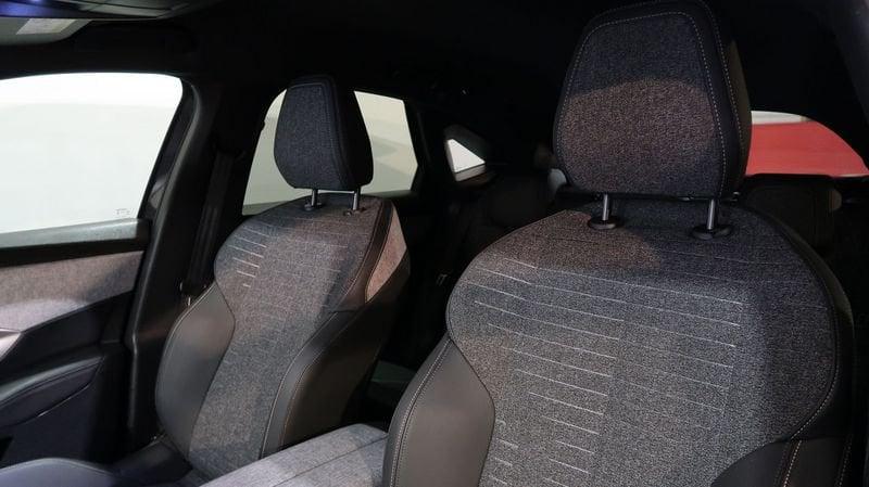 Peugeot 3008 3008 1.2 hybrid Allure 145cv e-dcs6