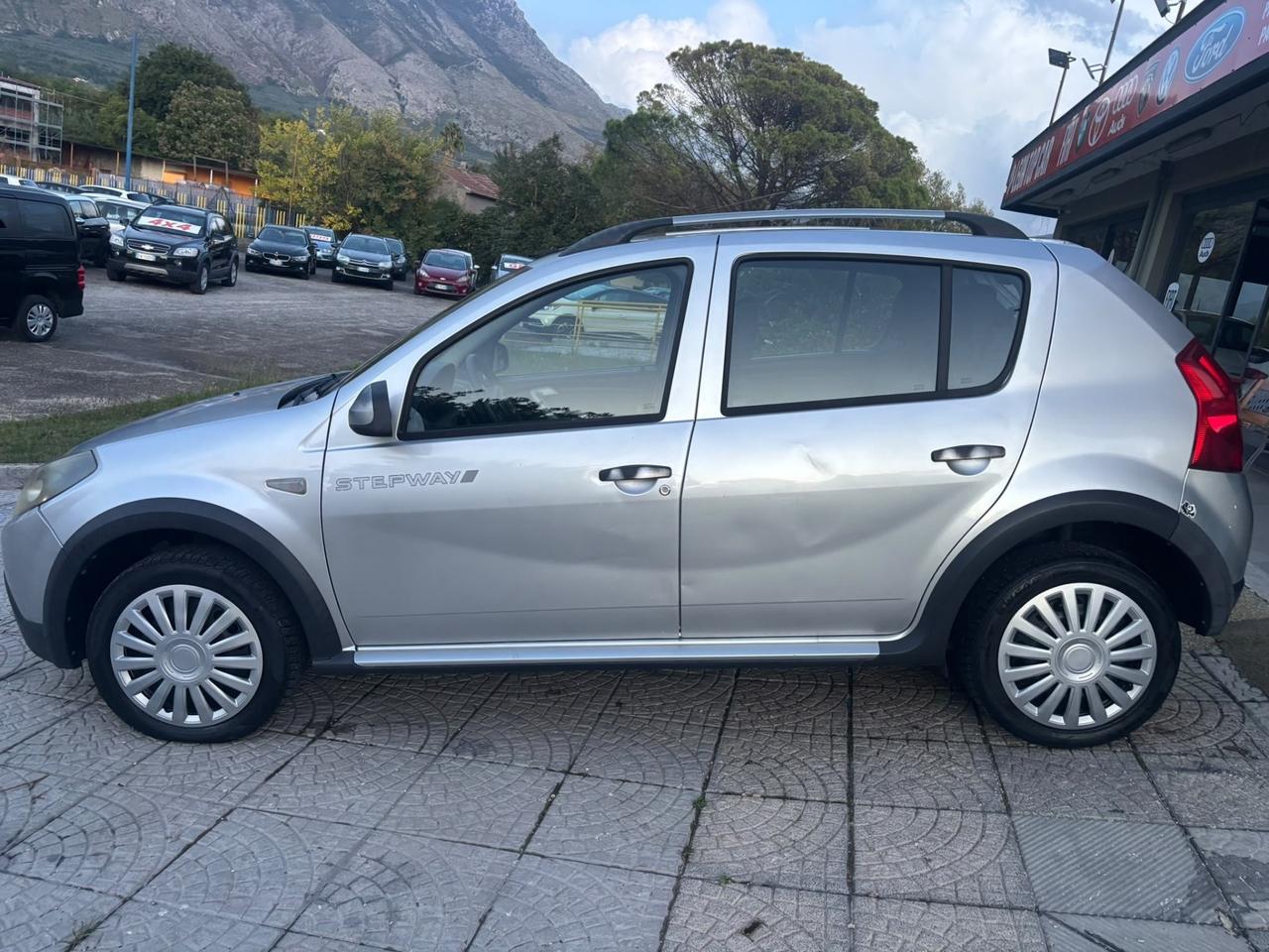 Dacia Sandero 1.5 dci 2011 perfetta