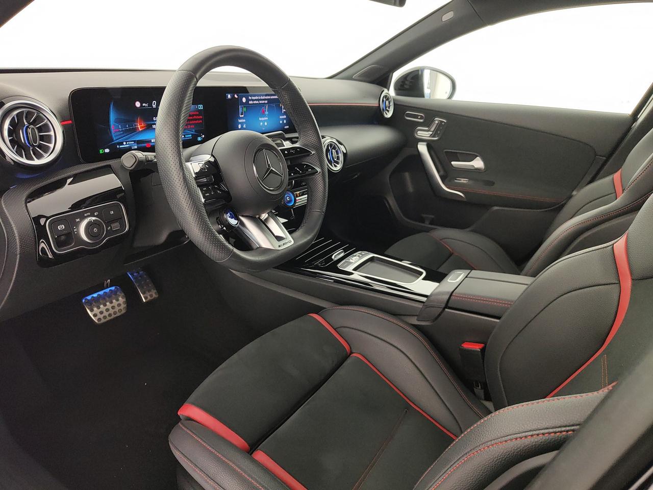 Mercedes-Benz A AMG 35 AMG Line Premium 4matic auto
