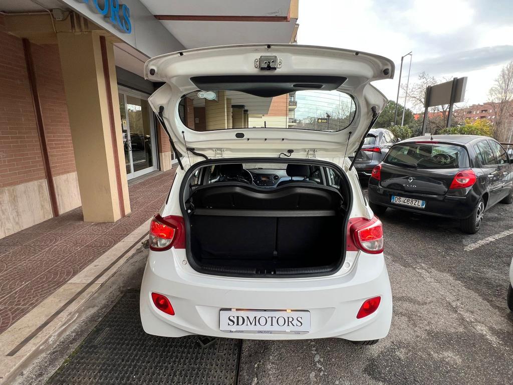 Hyundai i10 1.0 Login E6