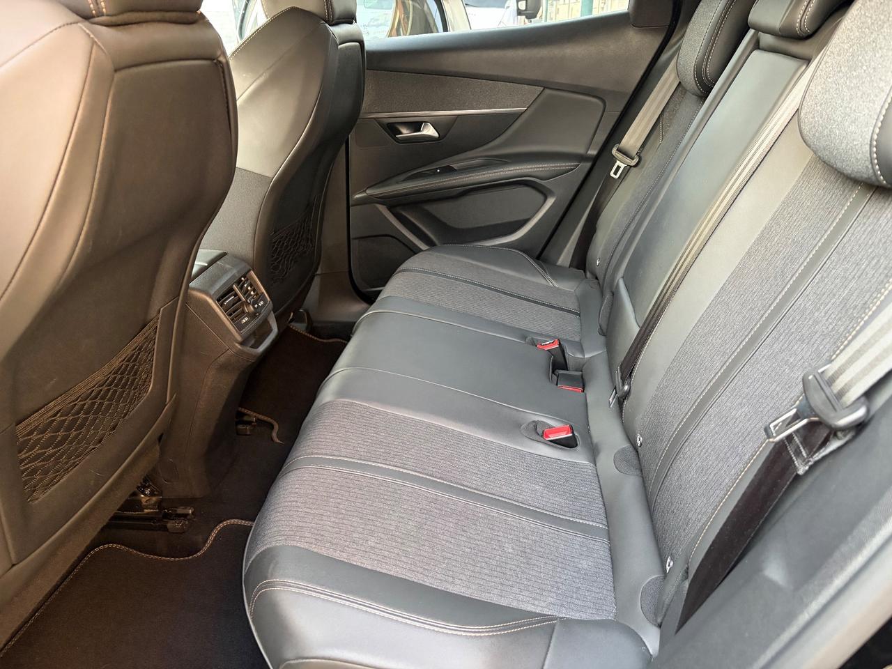 Peugeot 3008 BlueHDi 130 S&S EAT8 GT Line