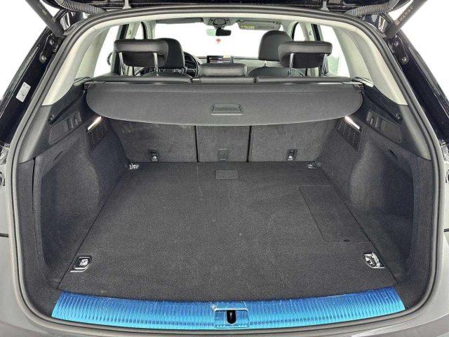 AUDI Q5 50 TFSI e quattro S tronic Business