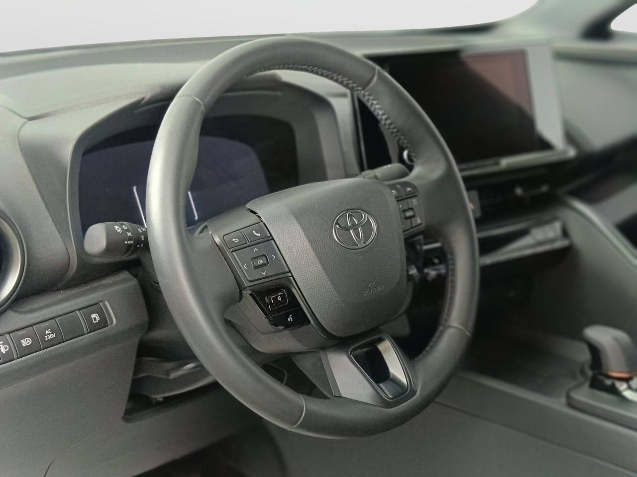 TOYOTA C-HR II 2023 - C-HR 2.0 phev Trend eco fwd e-cvt