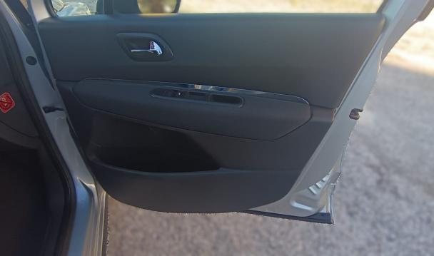 Peugeot 3008 1.6 hdi 8v Active (tecno) 112cv