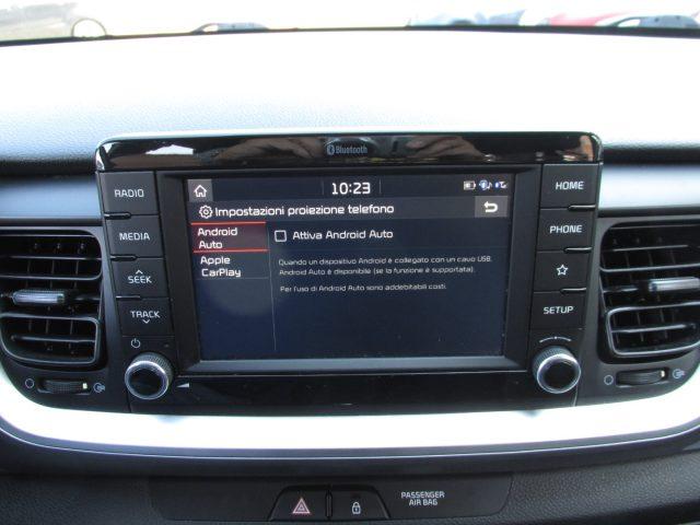 KIA Stonic 1.6 CRDi 110cv Urban -BiColor-Ok NEOPAT.- EURO 6/B