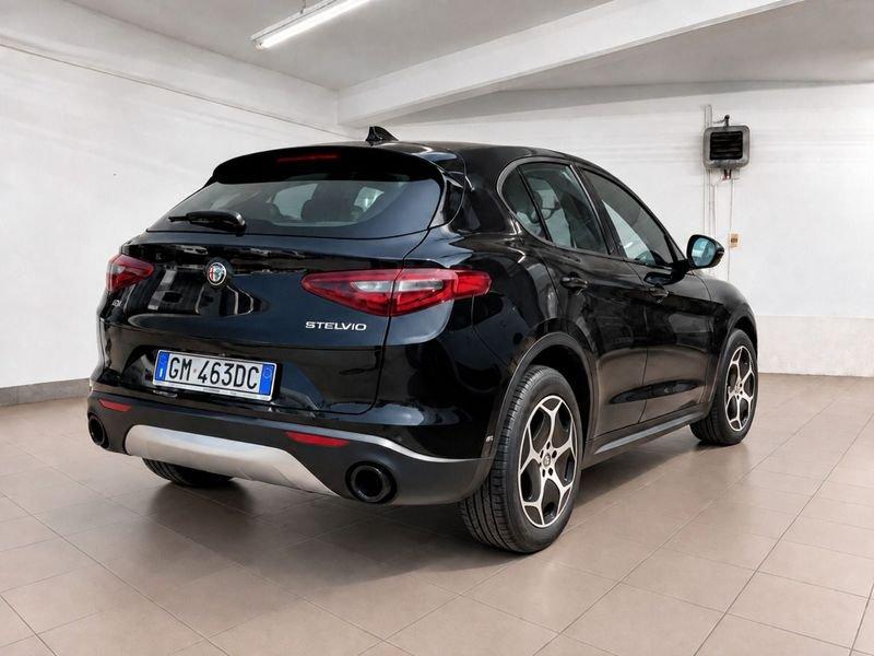Alfa Romeo Stelvio 2.2 TD 190 CV Super Business AT8 Q4