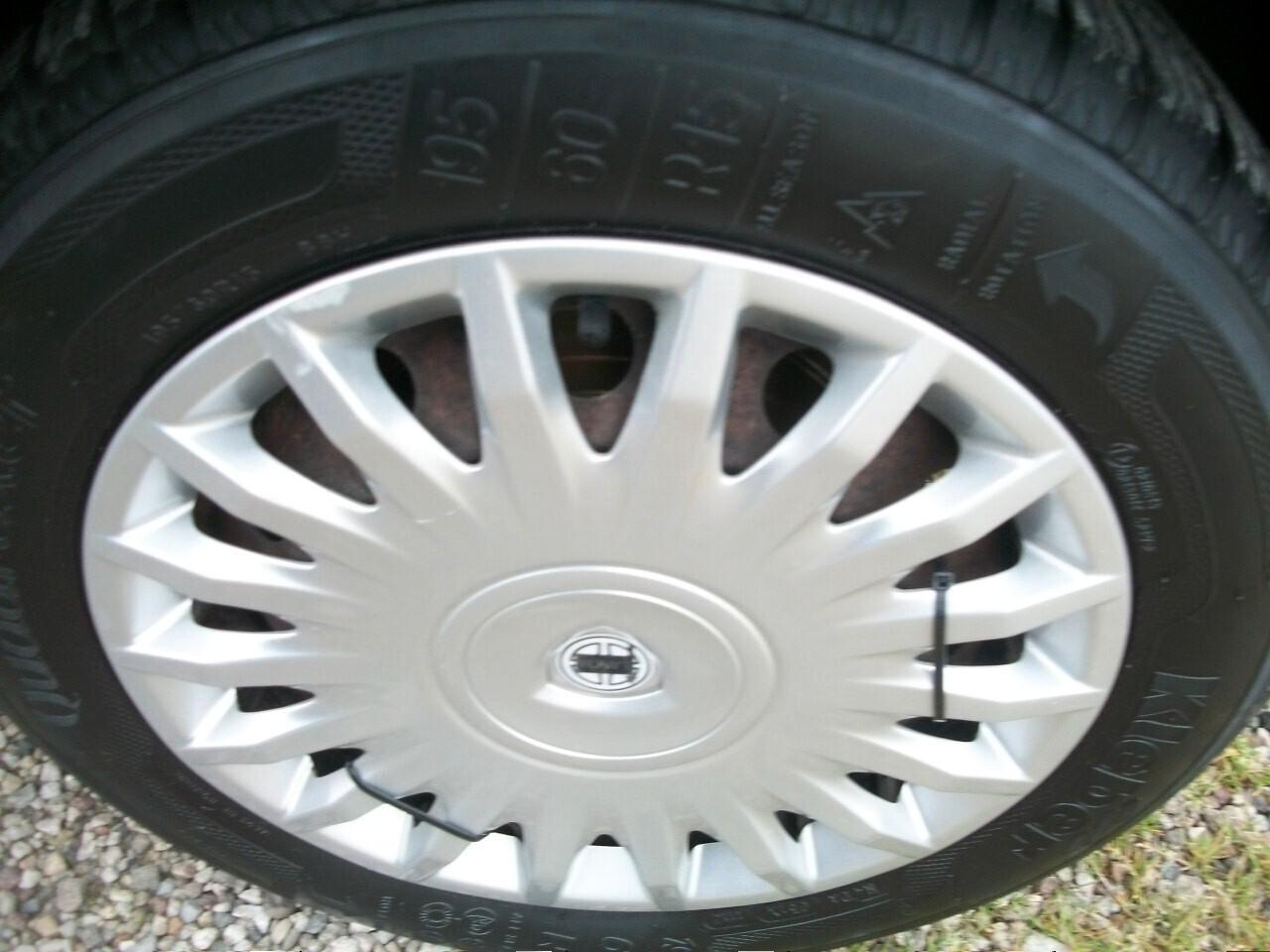 Lancia MUSA 1.3 Multijet 16V 90 CV Oro SI NEOPATENTATI GARANZIA UN ANNO SOSTITUITO MOTORE ATUALMENTE KM 87500 EURO 04 CC 1248 MULTIGET