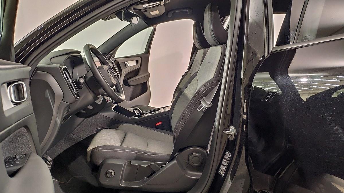 VOLVO Xc40 B3 Mild Hybrid Automatico Core